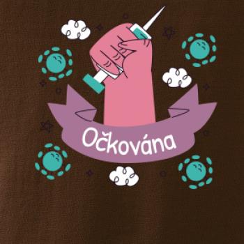 Očkována - ruka a stříkačka