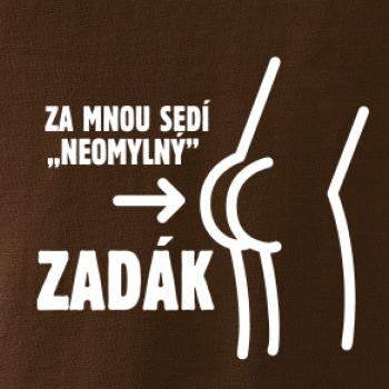 Za mnou sedí zadák