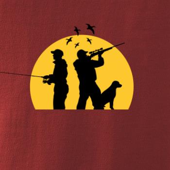 Lovec při západu slunce