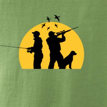 Lovec při západu slunce