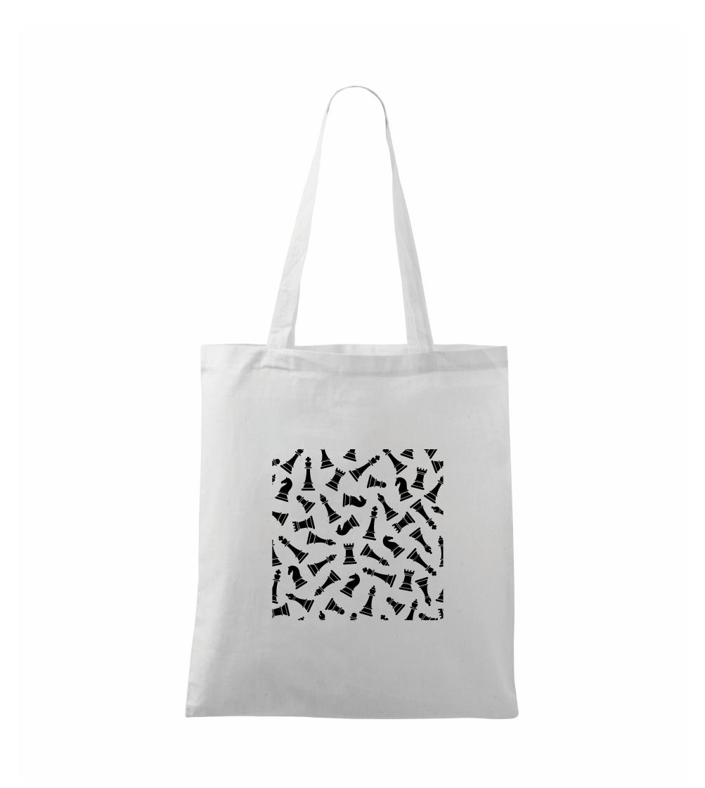 Šachové figurky ve čtverci