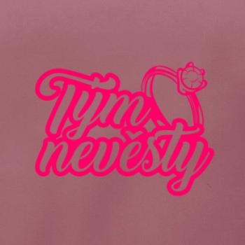 Tým nevěsty s prstenem