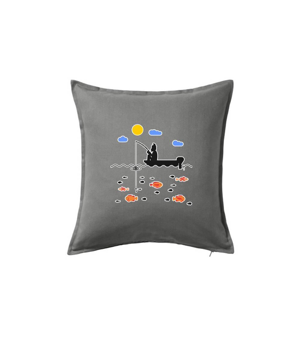 Rybář který má smůlu na loďce