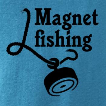 Magnet fishing