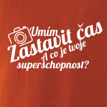 Zastavím čas - tvoje superschopnost? šikmý nápis