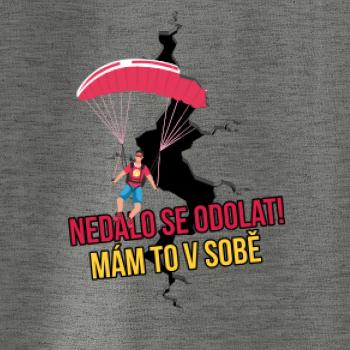 Nedalo se odolat, mám to v sobě paragliding