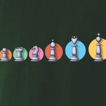 Šachy v řadě barevné