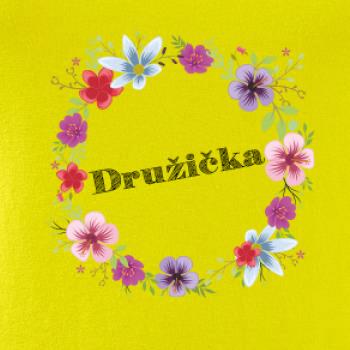 Družička s květy