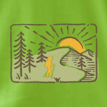 Nordic walking v přírodě