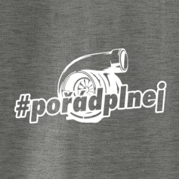 Pořád plnej