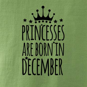 Princesses are born in December