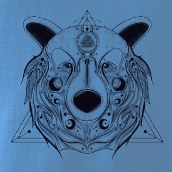 Medvěd v trojúhelníku