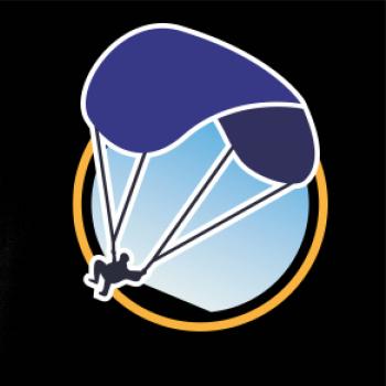 Paragliding modrý padák v kolečku