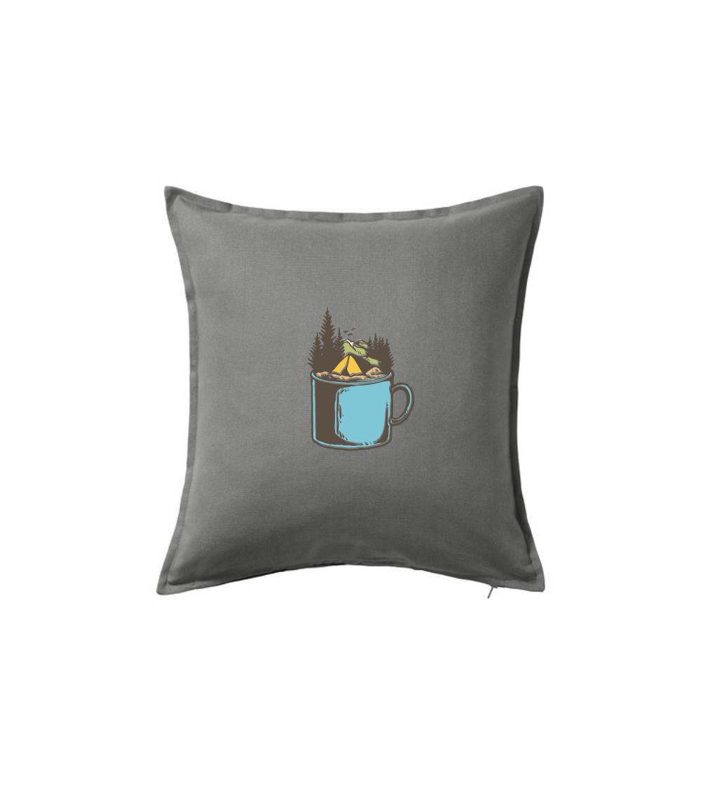 Hrnek plný dobrodružství