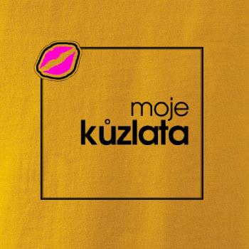 Moje kůzlata v ohradě