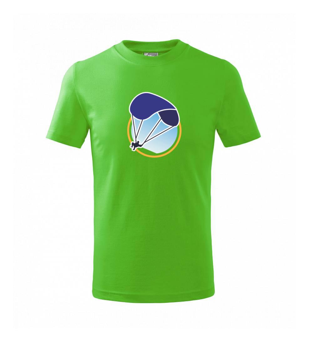 Paragliding modrý padák v kolečku