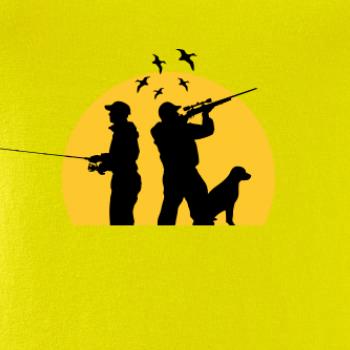 Lovec při západu slunce