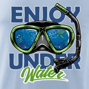 Enjoy Under Water