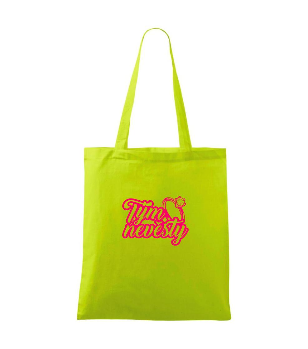 Tým nevěsty s prstenem