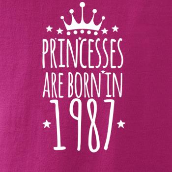 Princesses are born in 1987