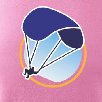 Paragliding modrý padák v kolečku