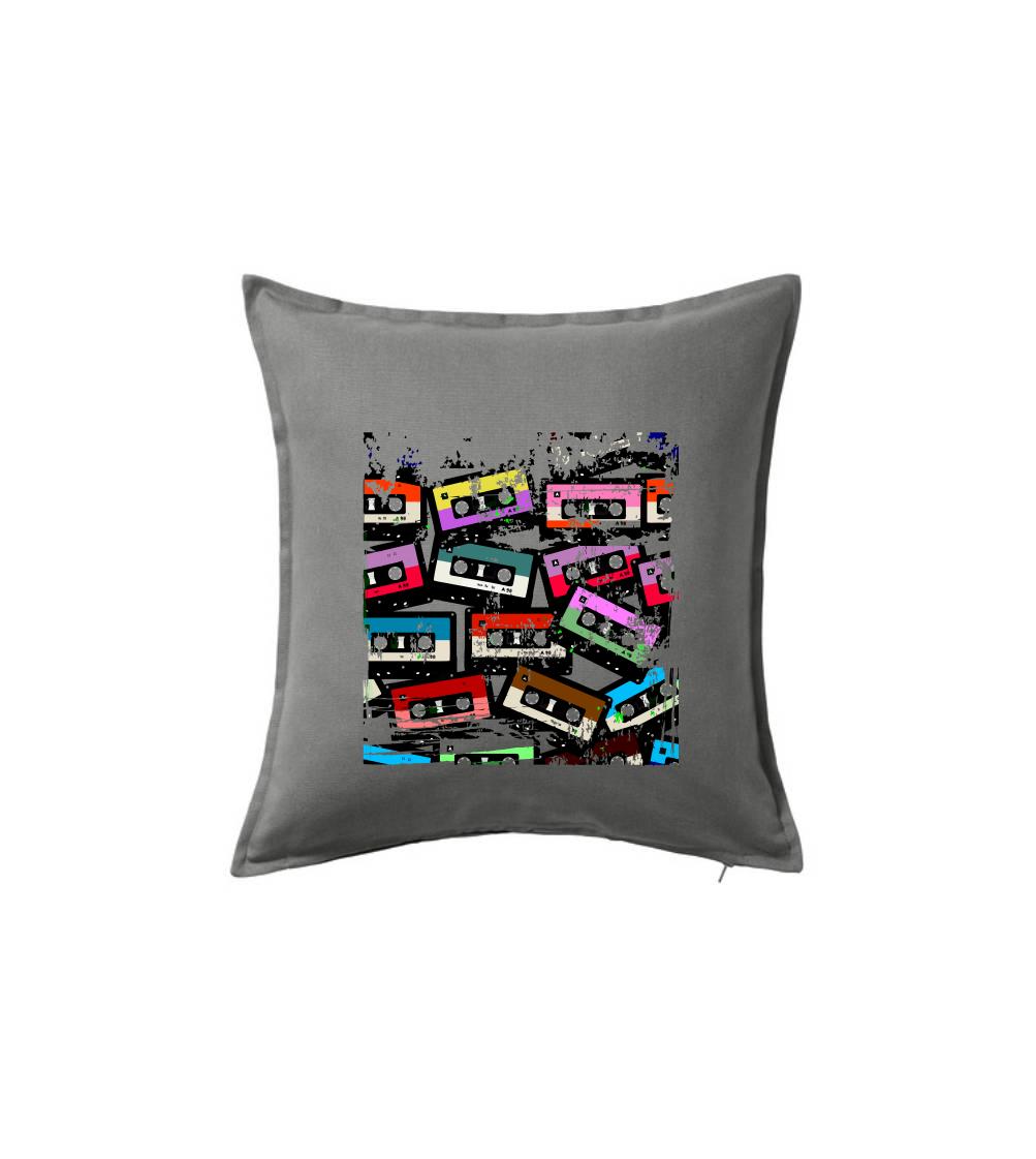 Old school MC kazeta