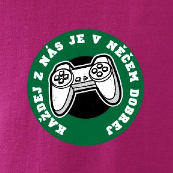 Každej z nás je v něčem dobrej