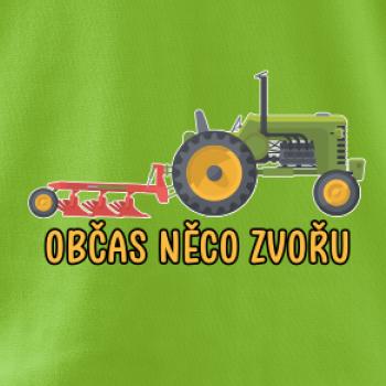 Traktor občas něco zvoře