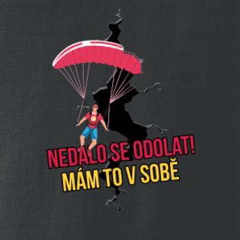 Nedalo se odolat, mám to v sobě paragliding