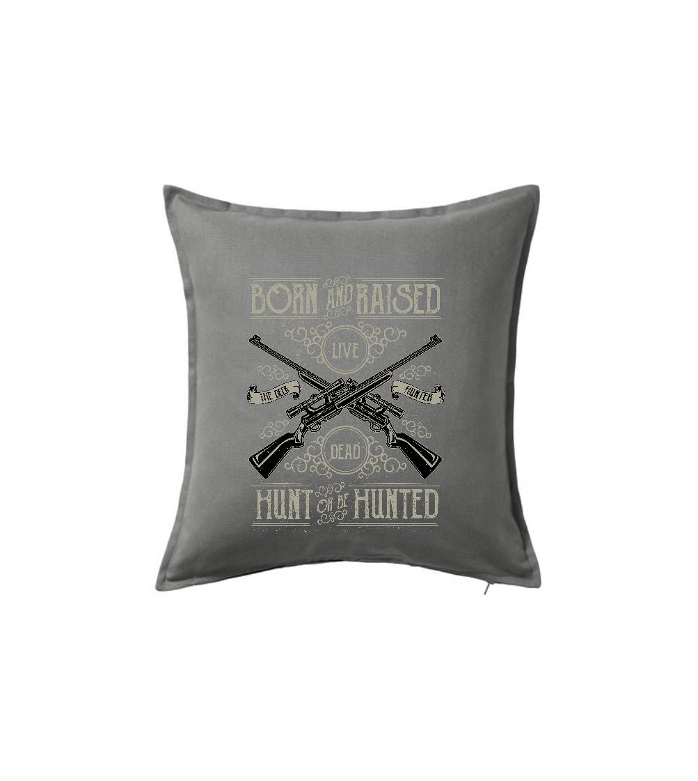 Hunt Or Be Hunted zbraně