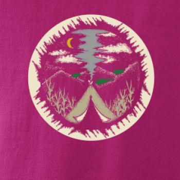 Indiánské teepee v kruhu