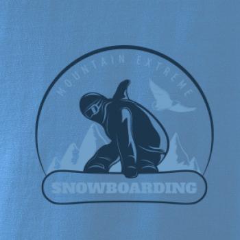 Mountain extreme snowboarding kulaté