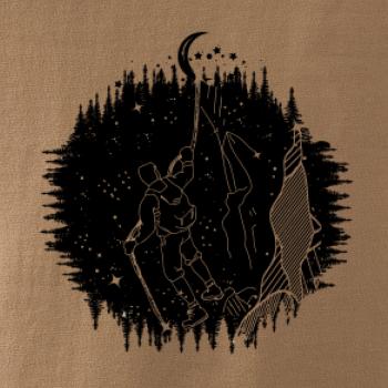 Turista v noční krajině