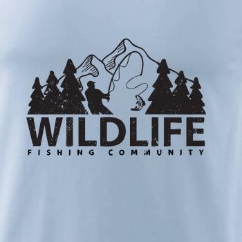 Wildlife fishing