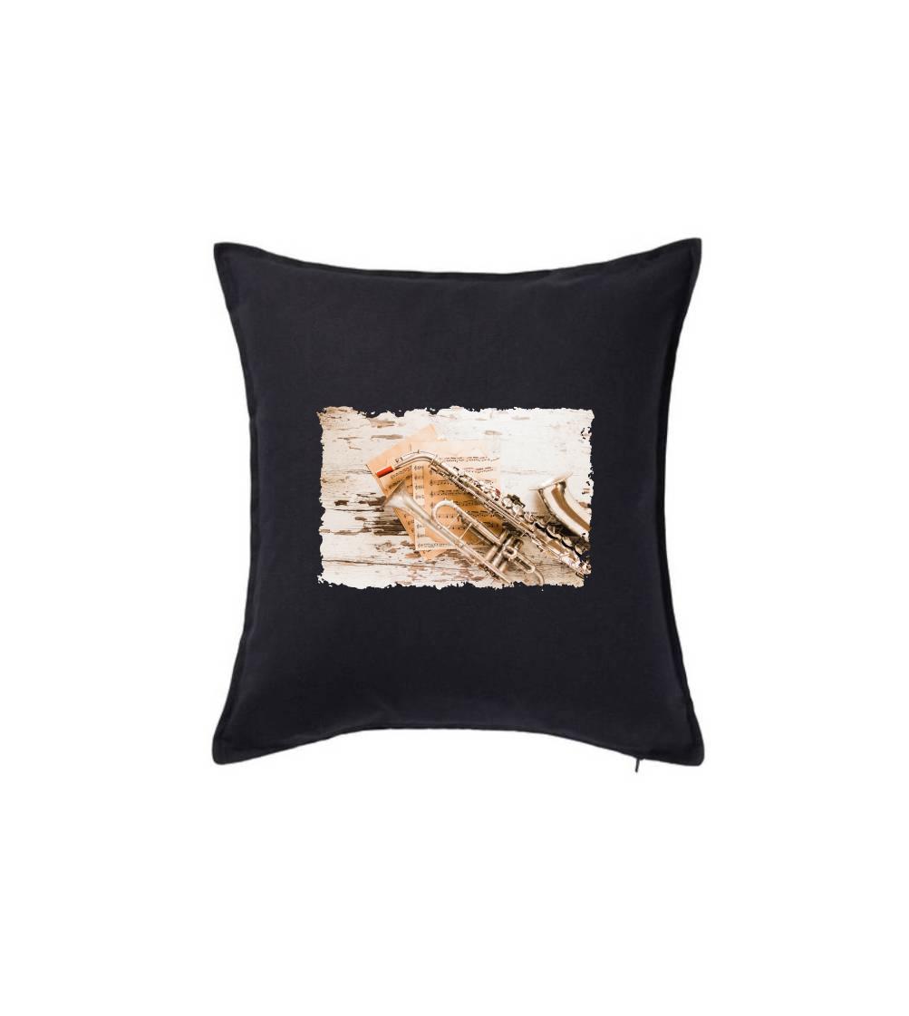 Saxofon fotka dřevo