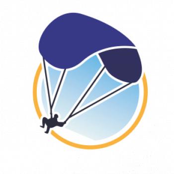 Paragliding modrý padák v kolečku