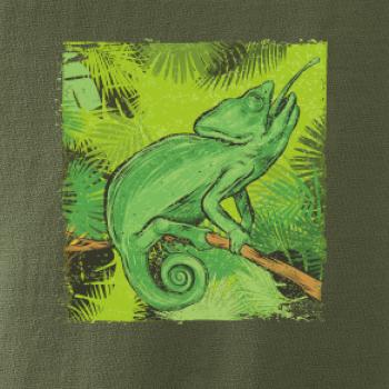 Chameleon na větvi