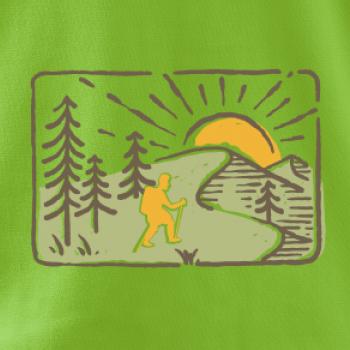 Nordic walking v přírodě