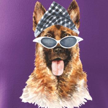 German shepherd se šátkem