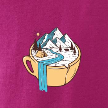 Hrnek plný výletování