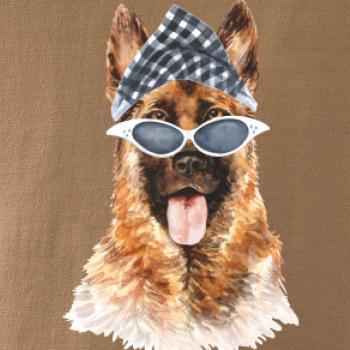 German shepherd se šátkem