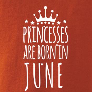 Princesses are born in June