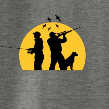 Lovec při západu slunce