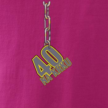 40 let na krku řetěz