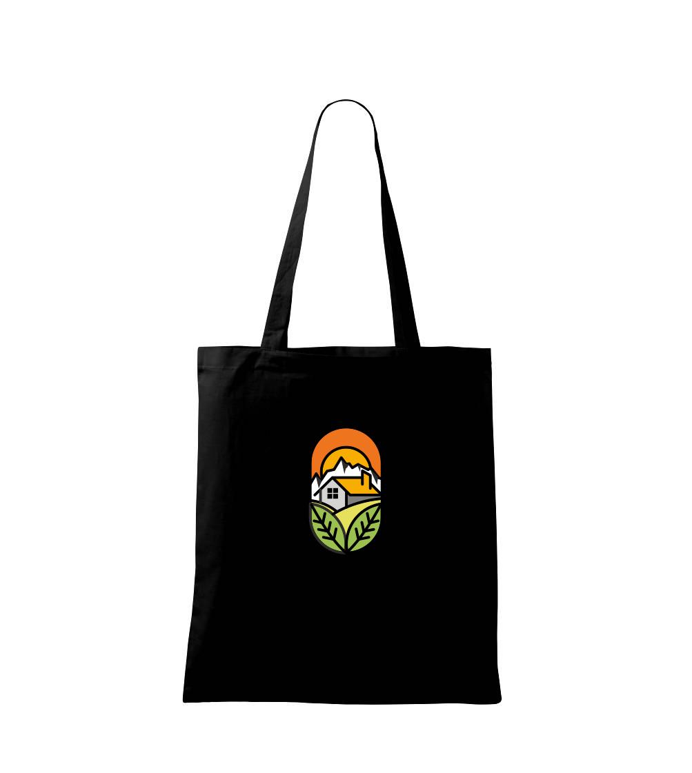 Chalupa při západu slunce