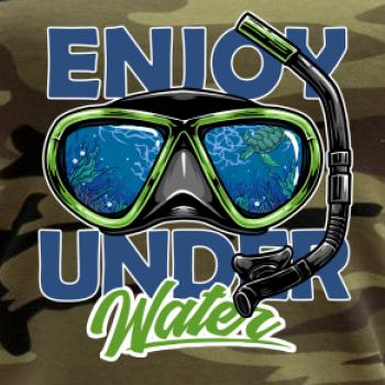 Enjoy Under Water