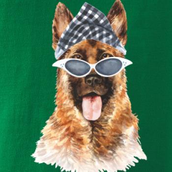 German shepherd se šátkem