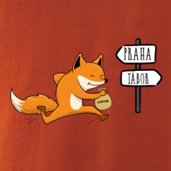 Běží liška k táboru Běží liška k táboru