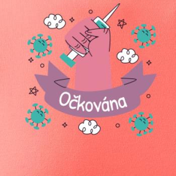 Očkována - ruka a stříkačka