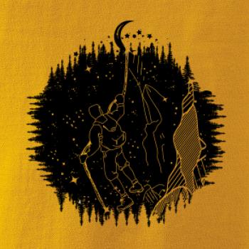 Turista v noční krajině